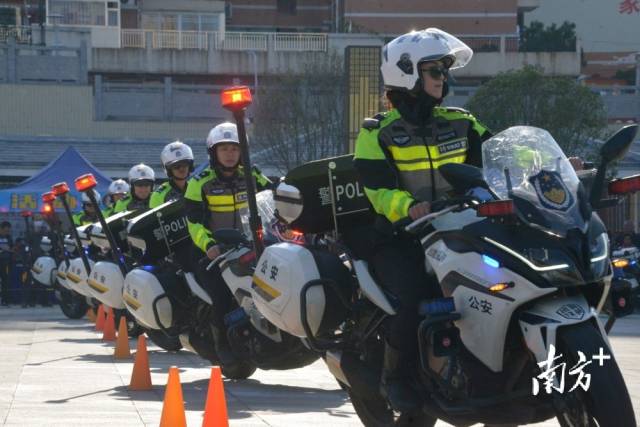 鐵騎巡演。張曉欣 攝