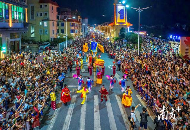 “到連州過周末 到連州吃宵夜”成為旅游品牌。丘貴星 攝