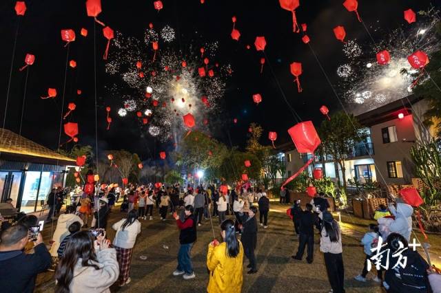 剛過去的春節(jié)假期，連州接待游客、旅游綜合增速喜人，兩項指標(biāo)均創(chuàng)歷史新高。